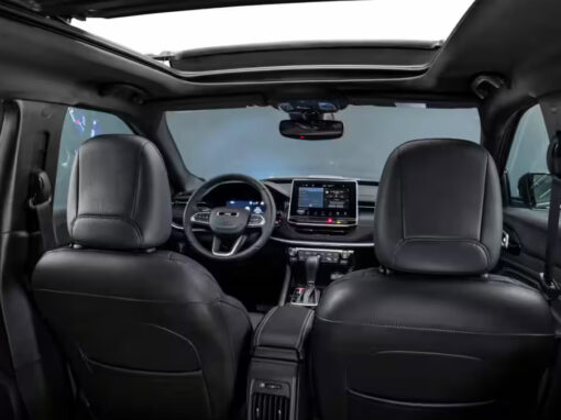 Galeria Compass Interior Desktop 08.jpg.img.1440