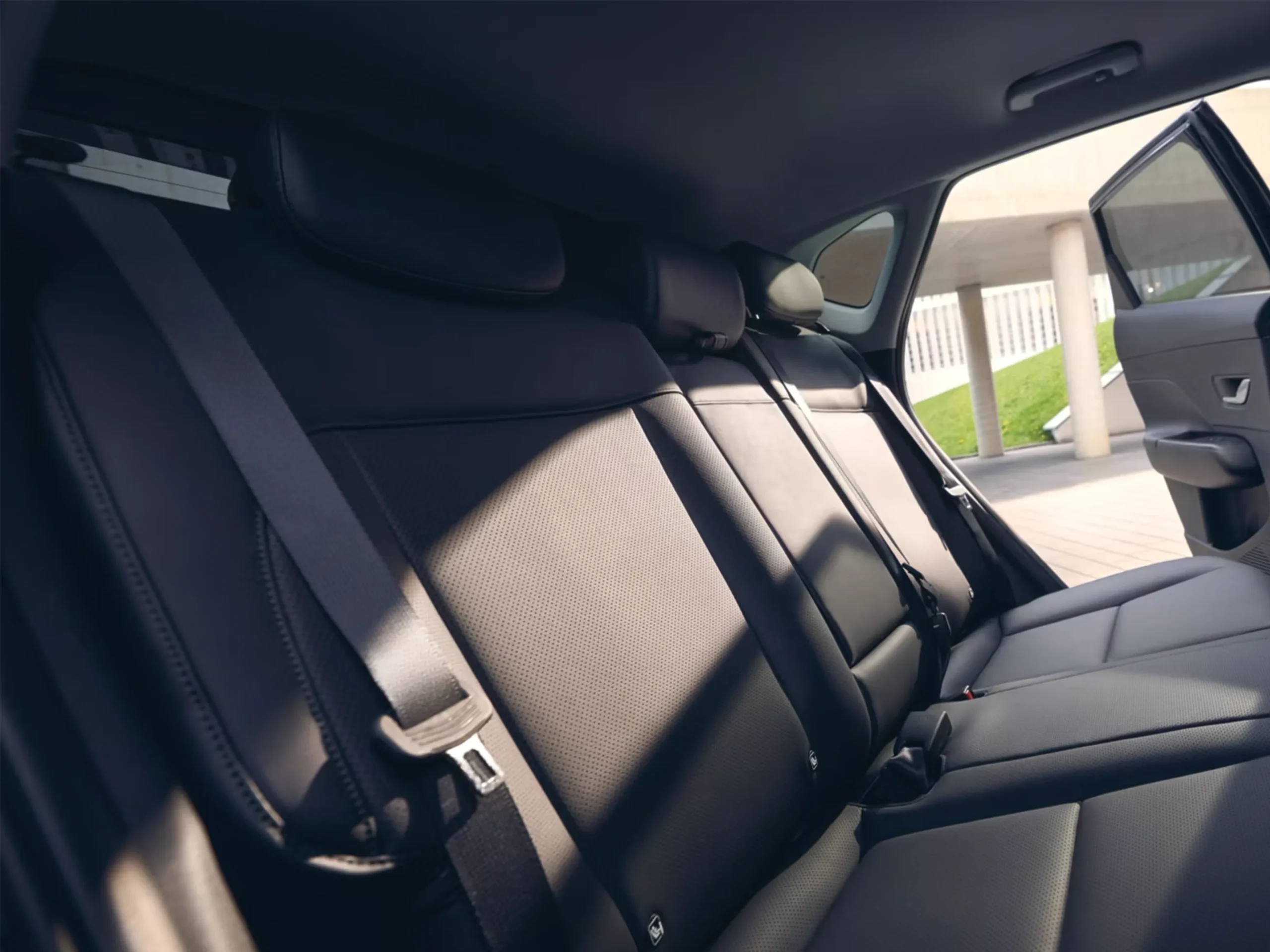 Cojinería en cuero artificial