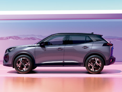 Galería Peugeot E-2008