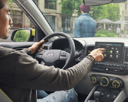 Centro de entretenimiento y tablero digital