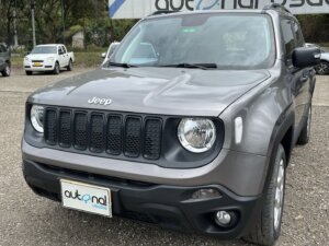 Carro Usado Jeep Renegade Sport 2023 (25)