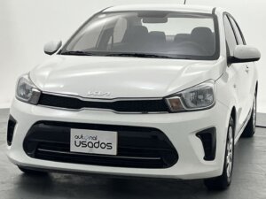 Carro Usado Kia Soluto 2025 (25)